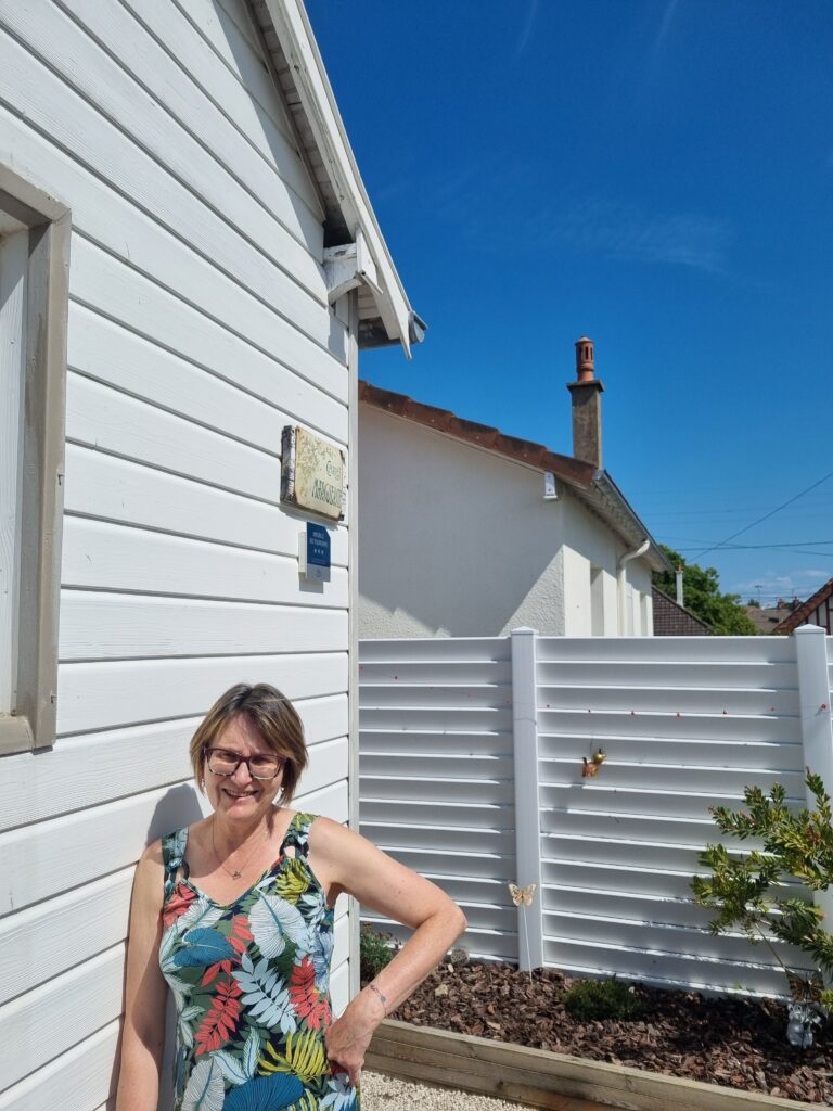 Véronique LECOQ chalet Marguerite Ouistreham
